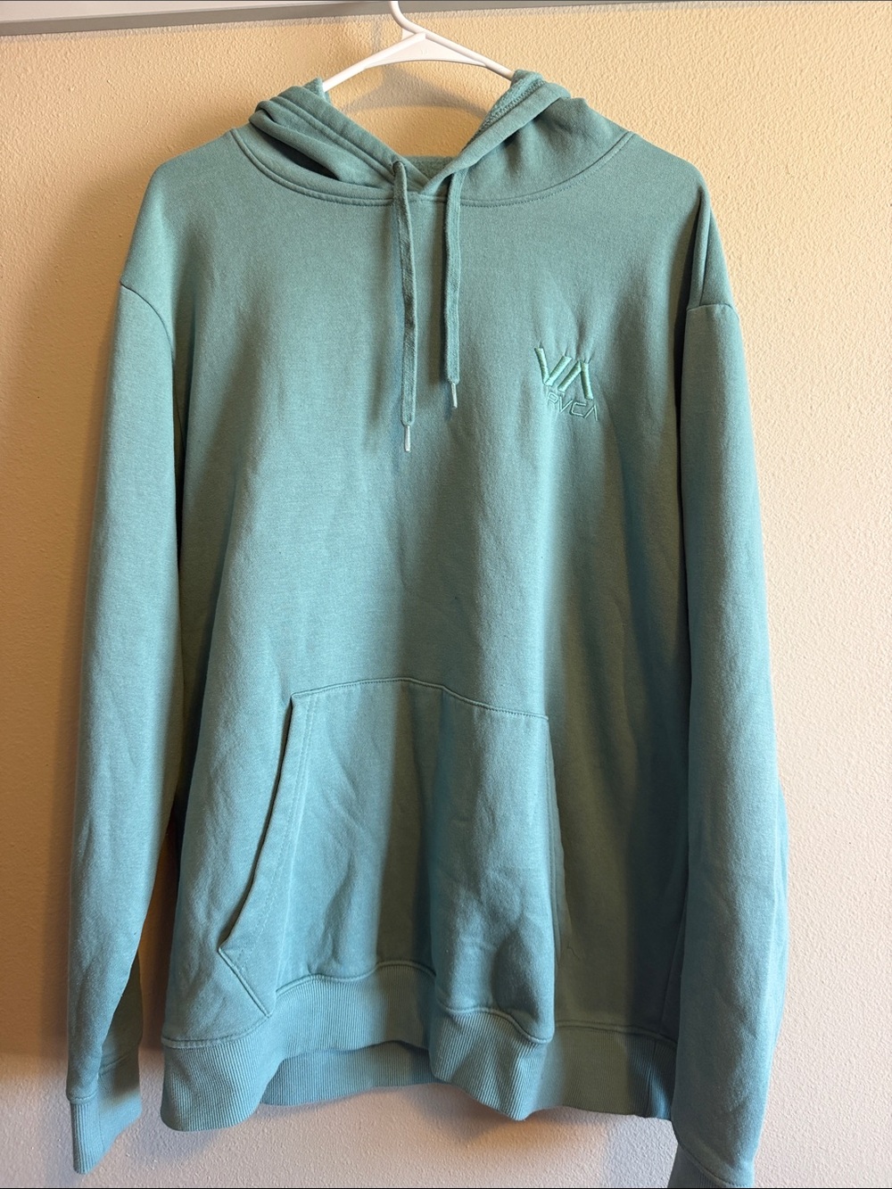 RVCA Men's Crewneck Hoodie in Teal/Green